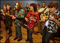 Picture of Harrison Street Ukulele Players in concert